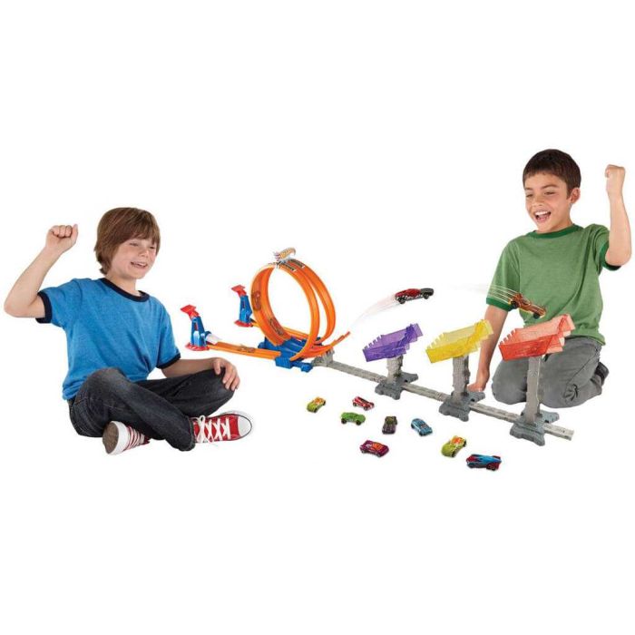Hot Wheels Трек "Рекордный прыжок" Hot Wheels Трек "Рекордный прыжок"