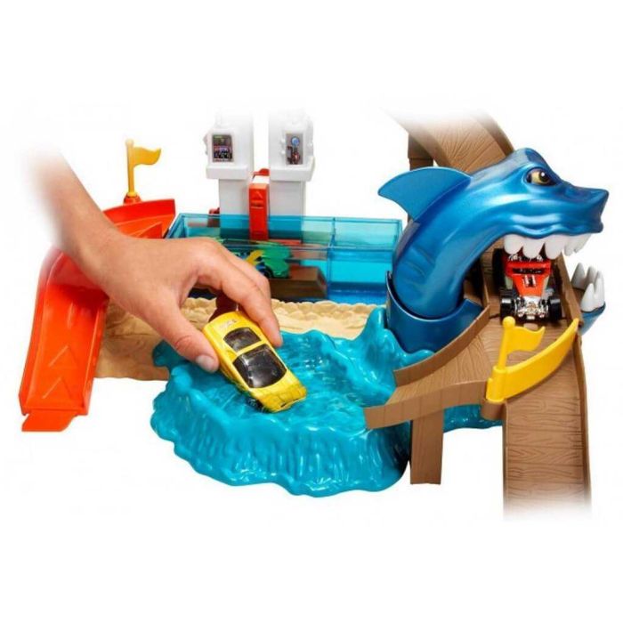 Hot Wheels Трек "Охота на акулу" серии "Измени цвет" Hot Wheels Трек "Охота на акулу" серии "Измени цвет"